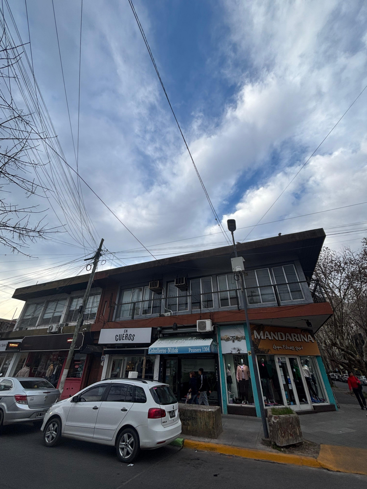 OFICINA 4 AMB EN PLENO SAN MIGUEL APTA CREDITO!!!!